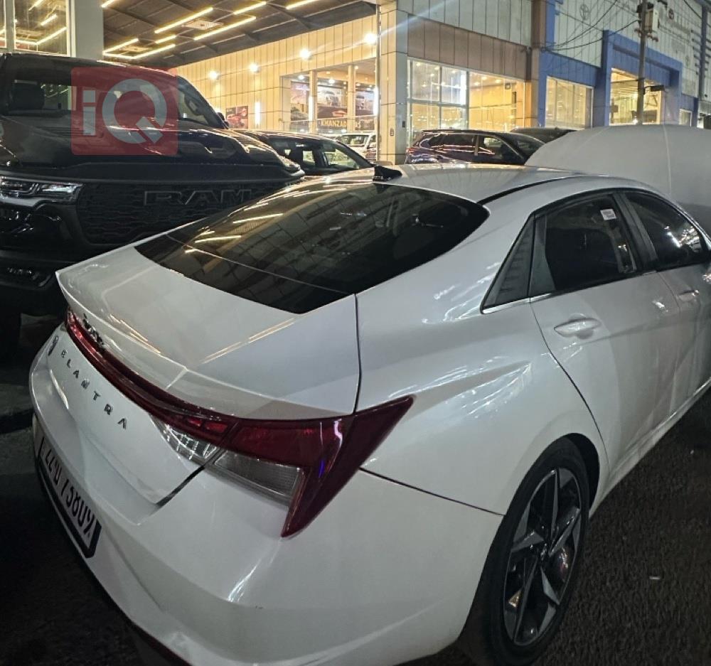 هيونداي النترا